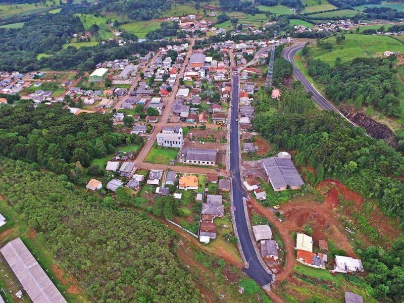 You are currently viewing Engenharia da AMPLASC auxilia na revitalização urbana de Vargem