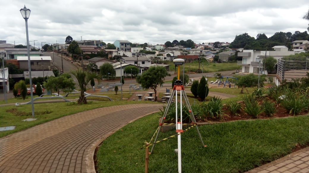 You are currently viewing AMPLASC conclui topografia em ruas e avenidas que serão pavimentadas em  Campos Novos