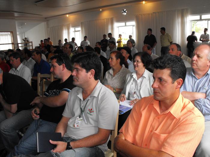 You are currently viewing Secretária Executiva da AMPLASC participa de audiência pública sobre o projeto de Lei do Código Ambiental Catarinense