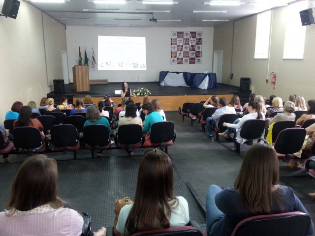 You are currently viewing Amurc e Amplasc promovem Seminário Regional do CRAS