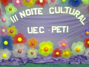 Read more about the article III Noite Cultural UEC – PETI em Campos Novos