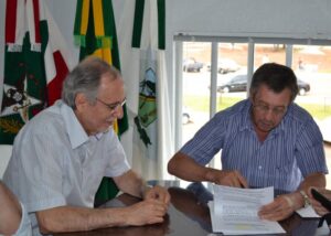 Read more about the article Administração de Zortéa e Consórcio Machadinho assinam dois convênios