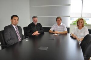 Read more about the article Prefeito de Campos Novos recebe visita de empresários de Caçador