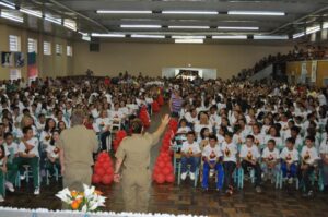 Read more about the article PROERD forma mais 549 alunos em Campos Novos