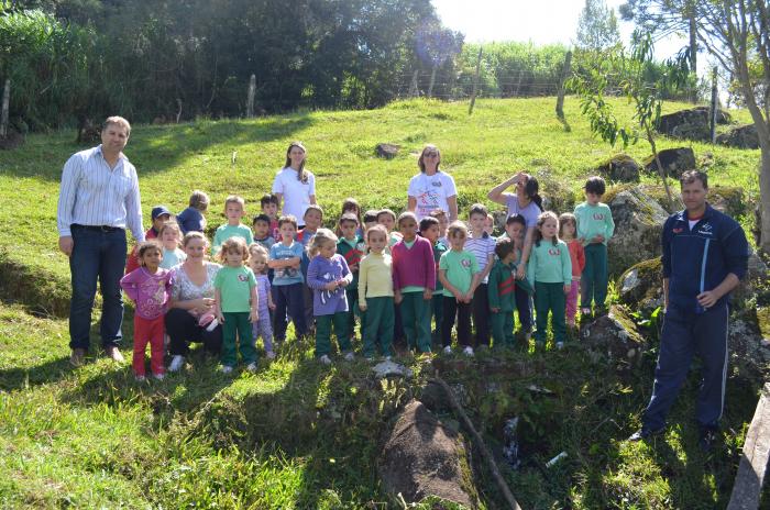 You are currently viewing Alunos da Creche Dona Tereza em Abdon Batista têm dia especial