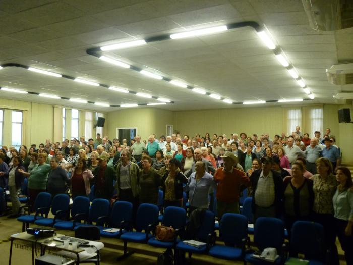 You are currently viewing Encontro da UNITI debateu “Os Avós no Seio da Família”