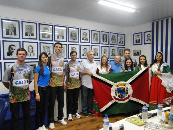 You are currently viewing Avaí homenageia o Município de Abdon Batista