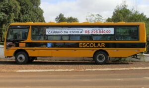 Read more about the article MONTE CARLO RECEBE ÔNIBUS DO GOVERNO FEDERAL