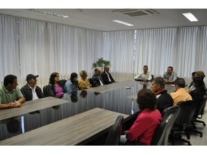 Read more about the article Secretaria de Agricultura e empresa Terra Forte reúnem selecionados de programa habitacional