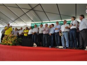 Read more about the article Prefeito Nelson participa da abertura do 19º Dia de Campo Copercampos