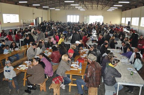 You are currently viewing Administração Municipal, ASPM e Sindcampos promovem almoço de confraternização alusivo ao Dia do Trabalhador